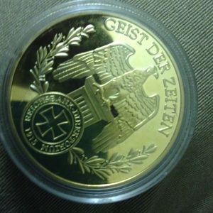 Meet your Posher, Vince